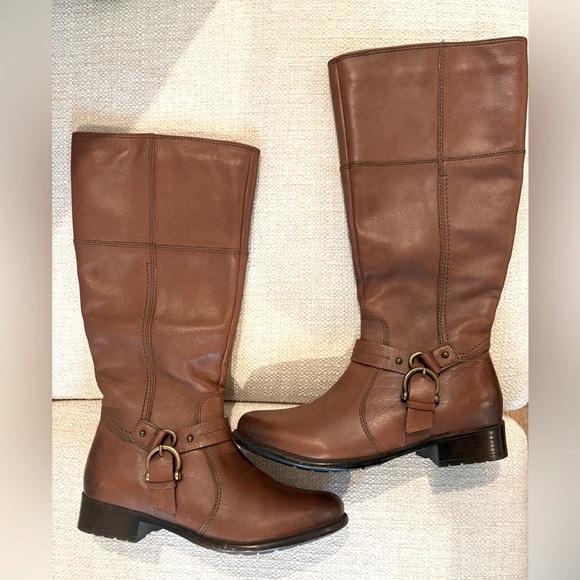 Brown Leather Knee-High Boots - Picture 1 of 5